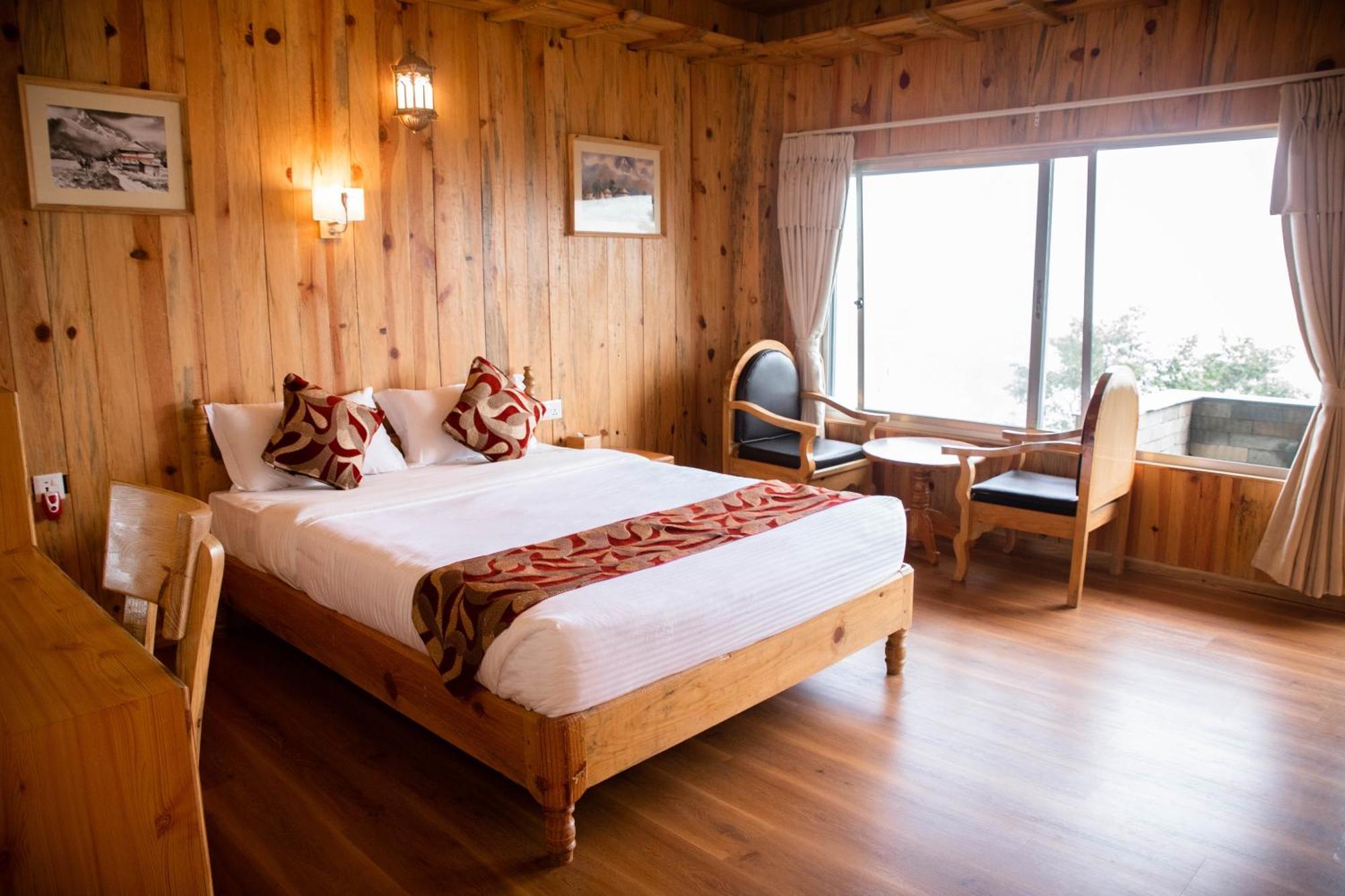 Himalayan Deurali Resort Pokhara Eksteriør bilde